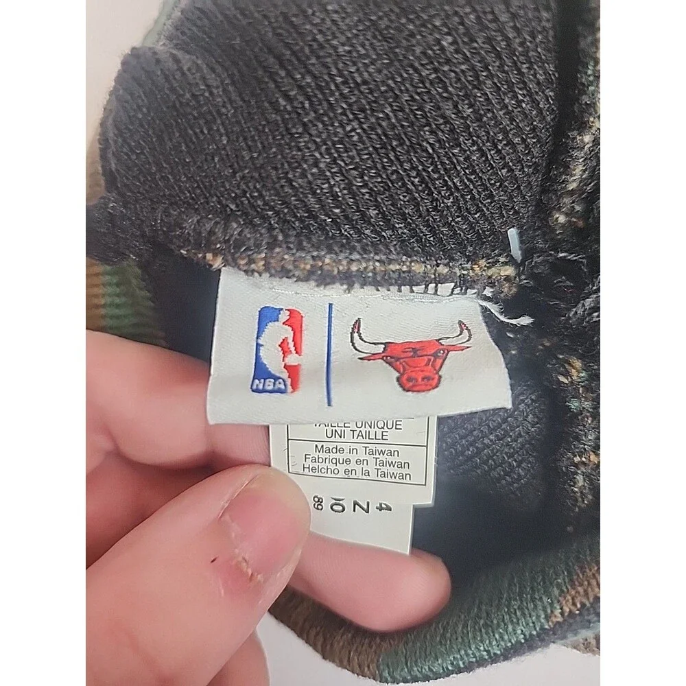 Chicago Bulls Adidas Camo Pom Winter Knit Hat Cap Beanie Style NBA Basketball